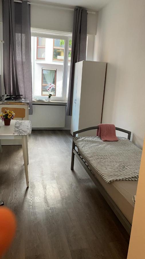 Darmstadt2. Hotell Exteriör bild